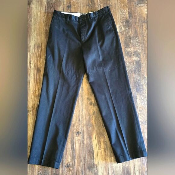 Nautica 34x32 Elegant Blue Dress Pants with Smooth Fabric and Sharp Creases - Picture 1 of 5